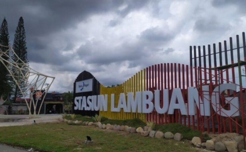 Ini Stasiun Lambuan, Pusat Kuliner Terbesar Di Sumbar