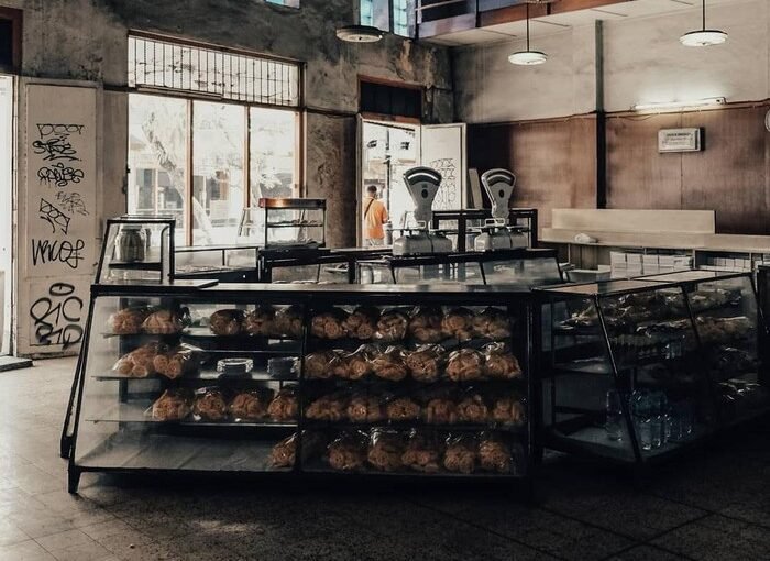 Warisan Kuliner: Bakery-Bakery Tertua di Indonesia yang Tetap Laris
