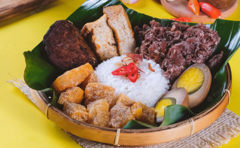 Gudeg, Warisan Rasa dari Hutan ke Meja Makan Yogyakarta